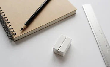 ayx.com